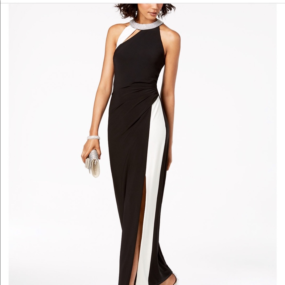 Two toned halter gown.